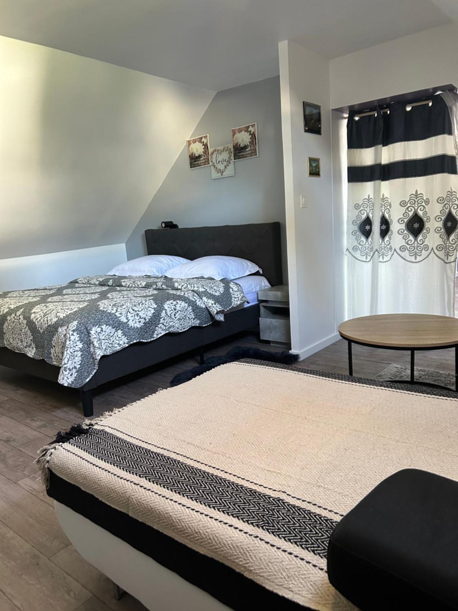 Hotel St Charles Rambouillet Dış mekan fotoğraf
