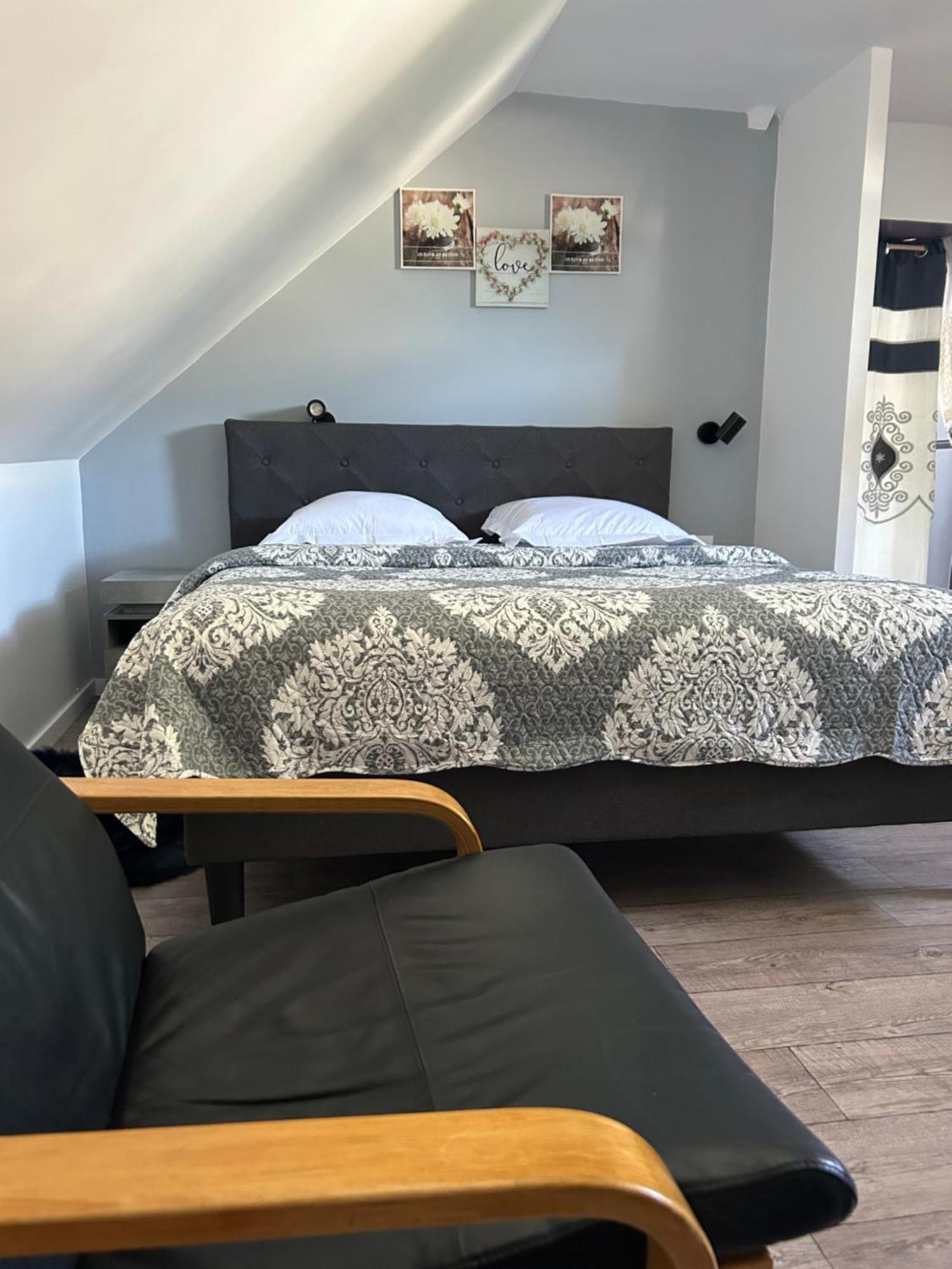 Hotel St Charles Rambouillet Dış mekan fotoğraf
